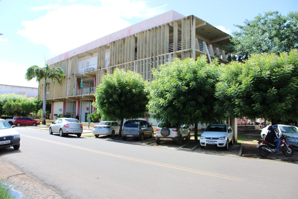 Prefeitura de Picos determina suspensão total da feira livre de Picos a partir das 18h deste sábado (21)