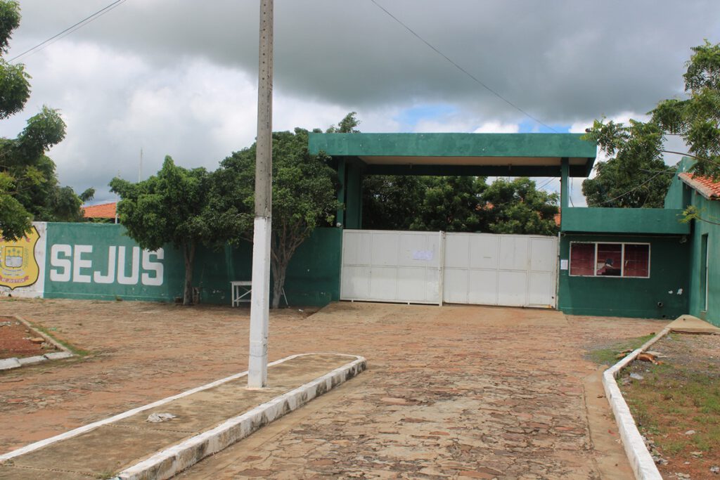 Polícia já recapturou sete dos 14 foragidos da penitenciária de Picos