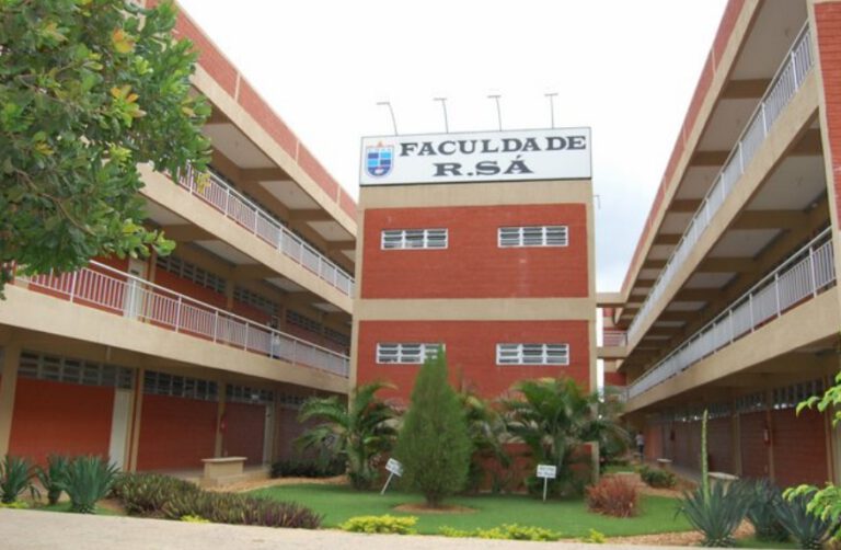 R.Sá divulga edital do Mestrado em Saúde Coletiva em parceria com a UNIFOR