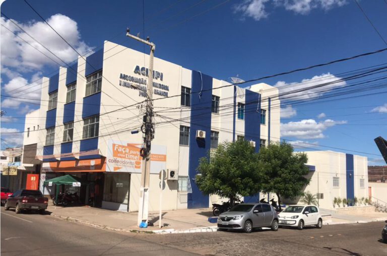 Entidades do comércio de Picos se reúnem na quarta-feira (15) para debater decreto do prefeito