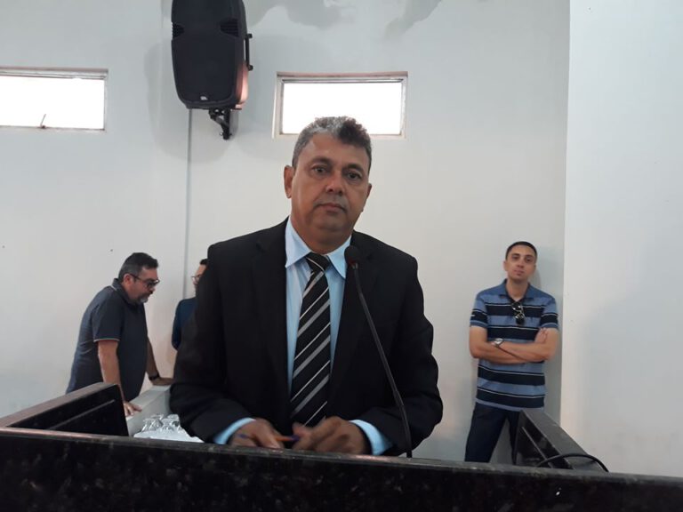Vereador Renato renuncia à liderança do governo na Câmara Municipal de Picos