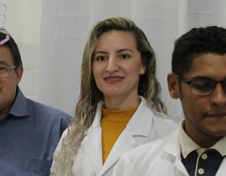 No Dia do Enfermeiro, profissional conta sua rotina no CIEM