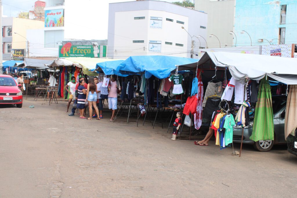 Coluna Mar Mininu! A feira livre e a grande movimentação popular em Picos