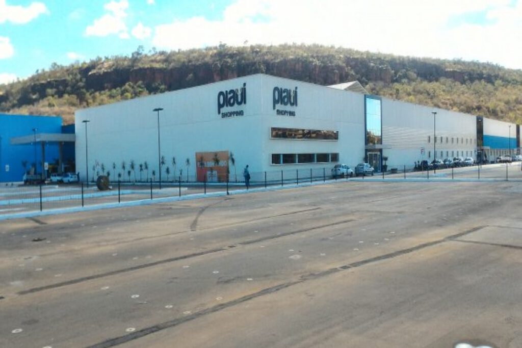 Pe. Walmir acata parecer e Piauí Shopping Center poderá reabrir parcialmente dia 08 de junho