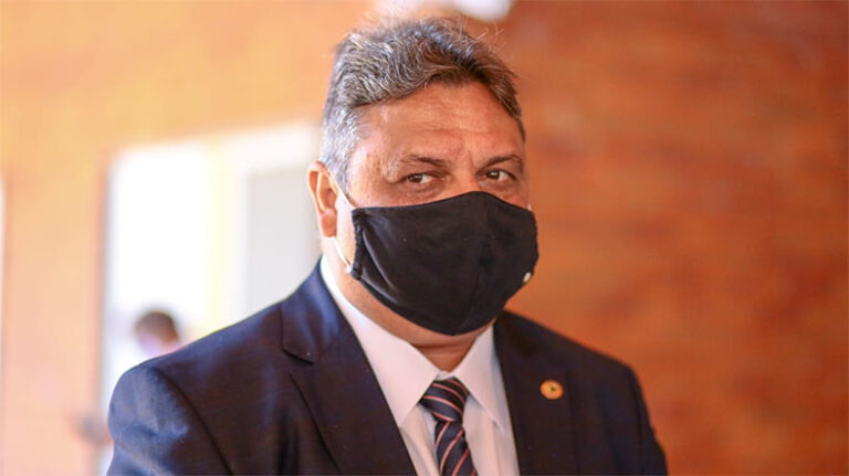 Deputado Júlio Arcoverde testa positivo para o novo coronavírus
