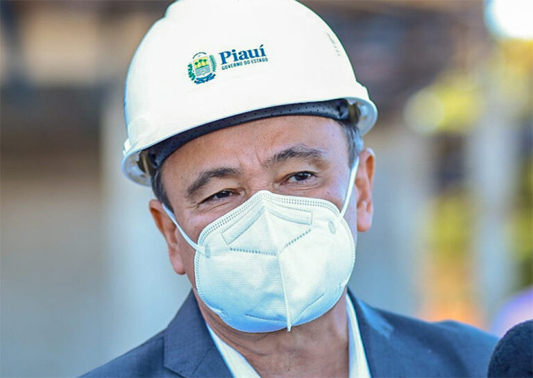 Governador diz que Ciro tem que decidir se fica na base: “será olho no olho”