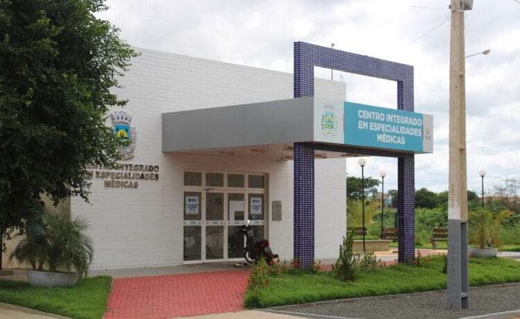 Diretora do CIEM de Picos garante que tubos dos testes da Covid-19 chegam hoje