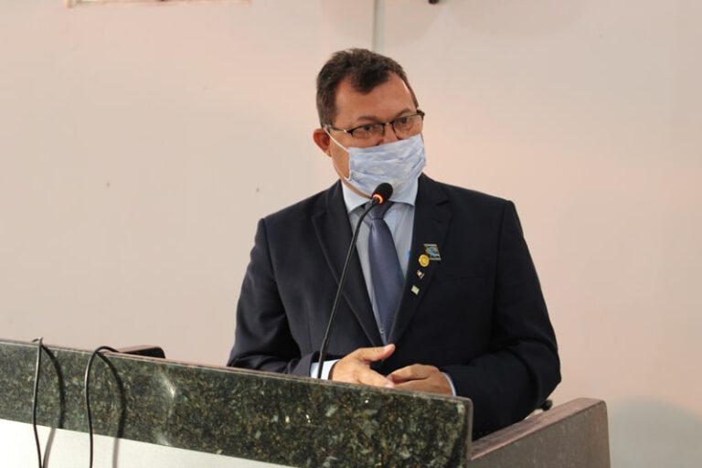 Vereador diz que manifestação de moradores contra o IML na Aerolândia é salutar, mas Picos precisa do órgão