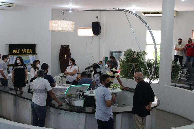 Corpo de Pascoal Silva é velado na Câmara Municipal de Picos