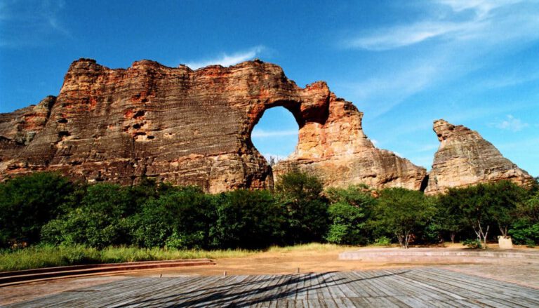 Parque Serra da Capivara vai receber 50% dos visitantes e reabrir menos circuitos
