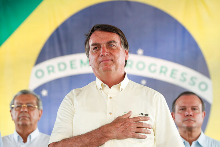 Medida Provisória amplia para 40% margem de consignados para aposentados do INSS