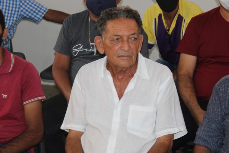 Gil Paraibano diz que “tem muita coisa desorganizada” na Prefeitura de Picos