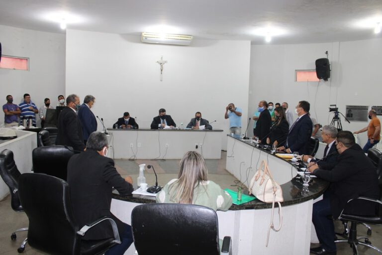 Câmara Municipal de Picos aprova projeto que altera verba de gabinete para vereadores