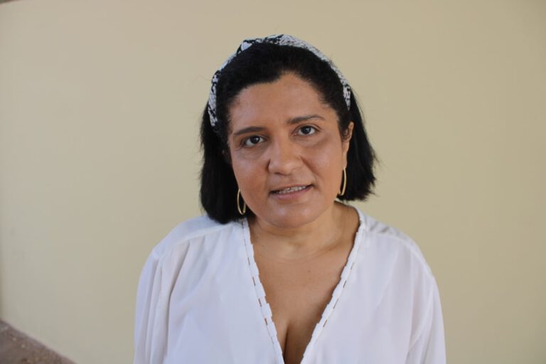 Comissão Eleitoral impugna candidatura de Adnaid Rufino a presidente do SINDSERM de Picos