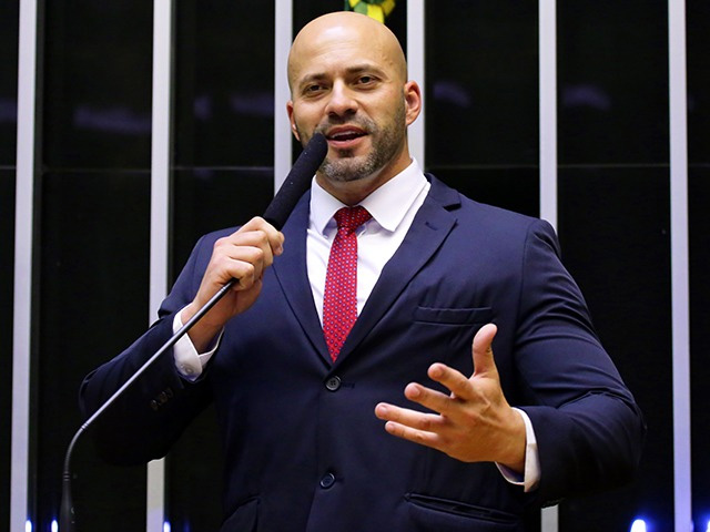 STF aceita denúncia e coloca Daniel Silveira no banco dos réus