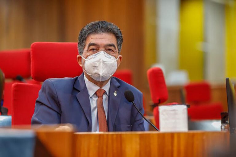 Projeto cria “ficha suja Covid” e multa em até R$ 18 mil infratores sanitários no Piauí