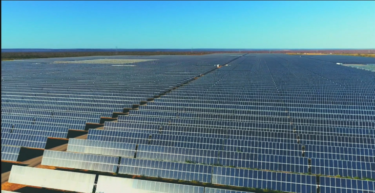 Novo complexo solar em Caldeirão Grande contará com 613 MW e irá gerar 3.600 empregos
