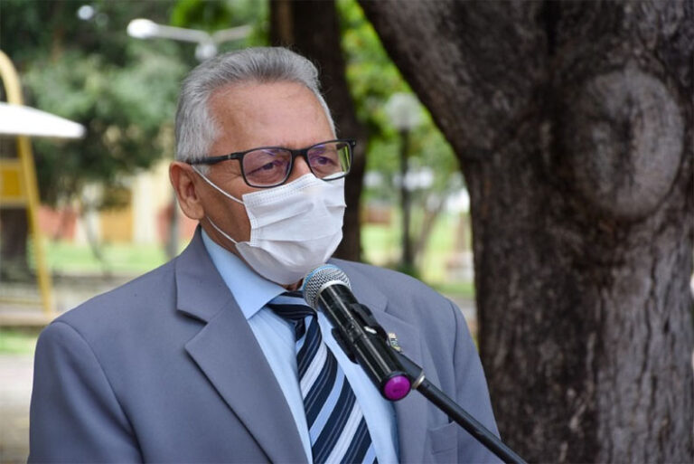 “Estamos lutando para não fechar”, diz reitor da UFPI após queda no orçamento
