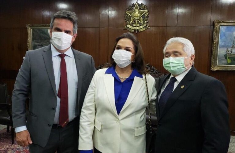 Eliane Nogueira é empossada como senadora na vaga de Ciro