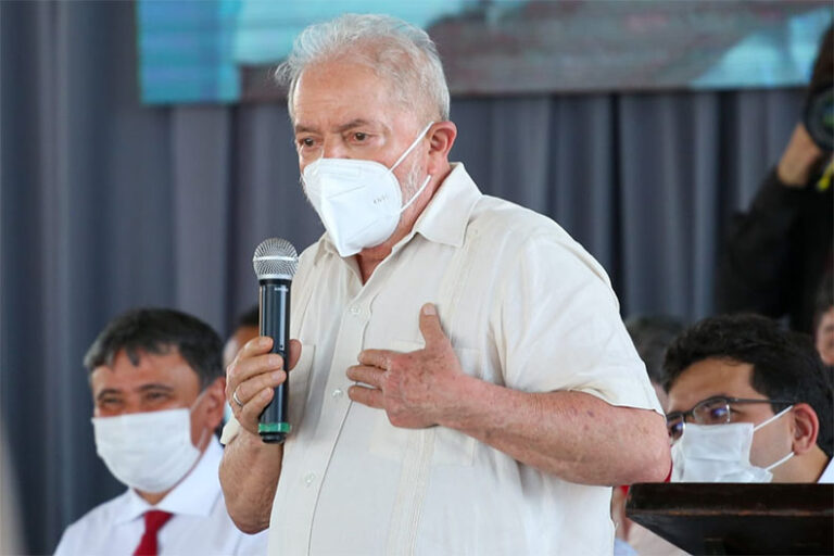 PSOL negocia aliança inédita para apoiar Lula em 2022