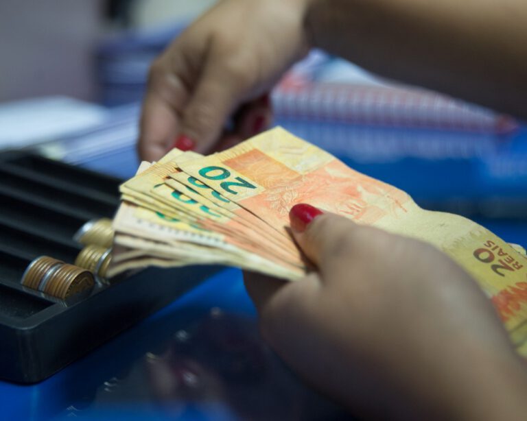 93% dos piauienses precisarão de mais de um ano para recuperar renda perdida na pandemia
