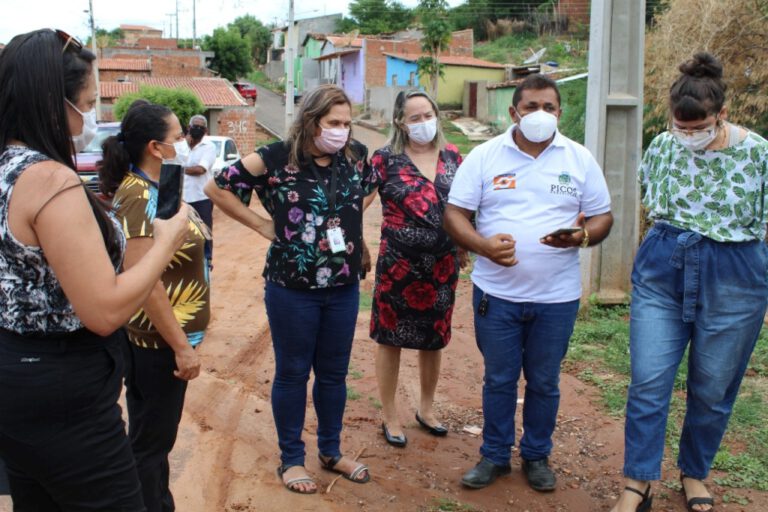 Prefeitura de Picos realiza fiscalização em poço de água do bairro Boa Vista