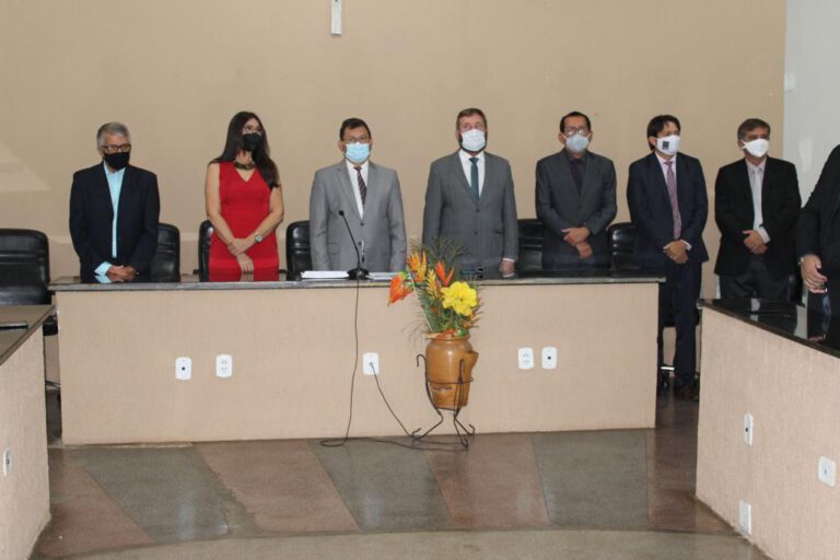 Câmara Municipal realiza Sessão Solene em homenagem ao dia do Engenheiro