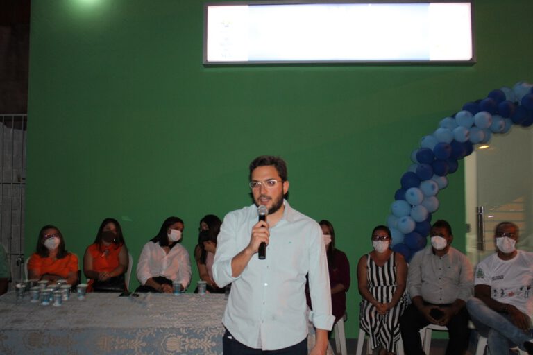 Prefeitura de Picos inaugura posto de saúde e reforma e ampliação de escola no bairro Morro da Macambira