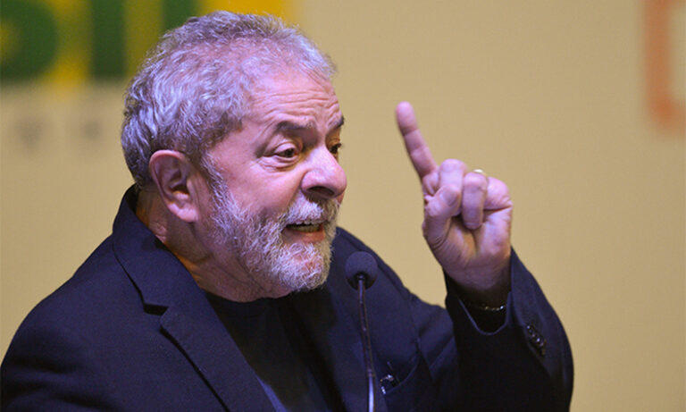 Reconstrução do País vem do fim da fome e garantia a estudo e trabalho, diz Lula