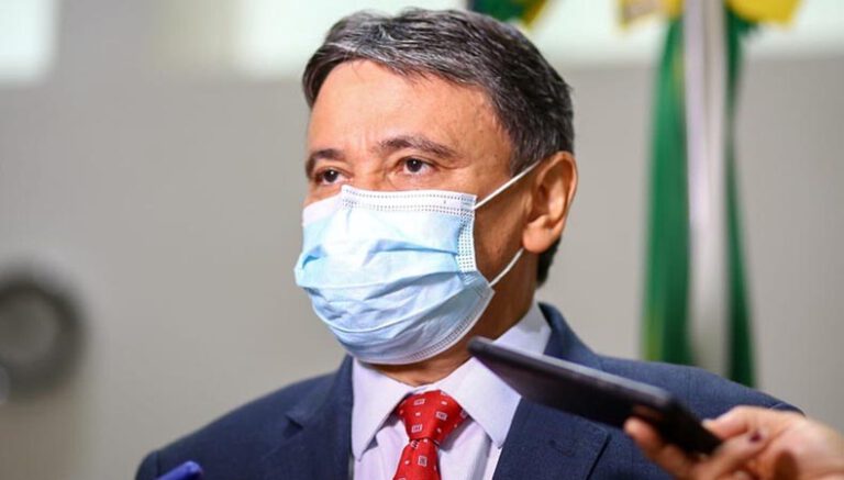 Governador cobra aprovação de remédio contra Covid-19 e vacina para crianças acima de 6 meses