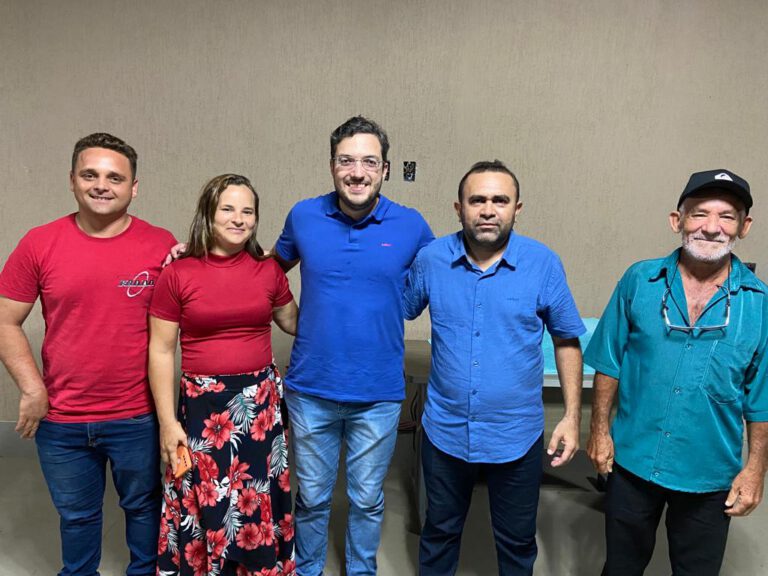 Suplente de vereadora Juliana Pinheiro rompe com a prefeita de Santana do Piauí Maria José