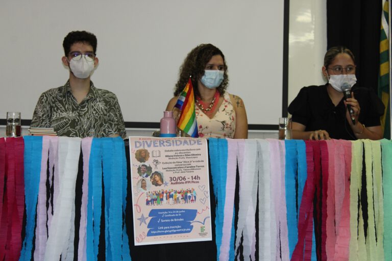 Durante seminário, professores e estudantes do IFPI debatem diversidade na escola