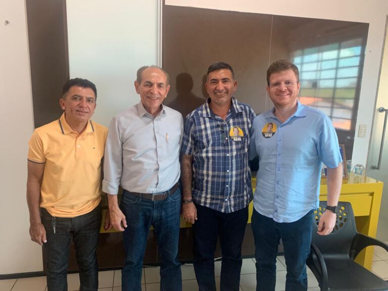 Marcos Buriti se reúne com o senador Marcelo Castro em Teresina