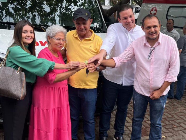 Hospital Regional Justino Luz recebe novas ambulâncias