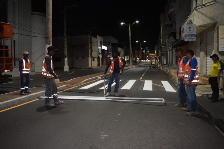 Secretaria de Trânsito intensifica trabalho de sistema de sinalização nas vias da cidade