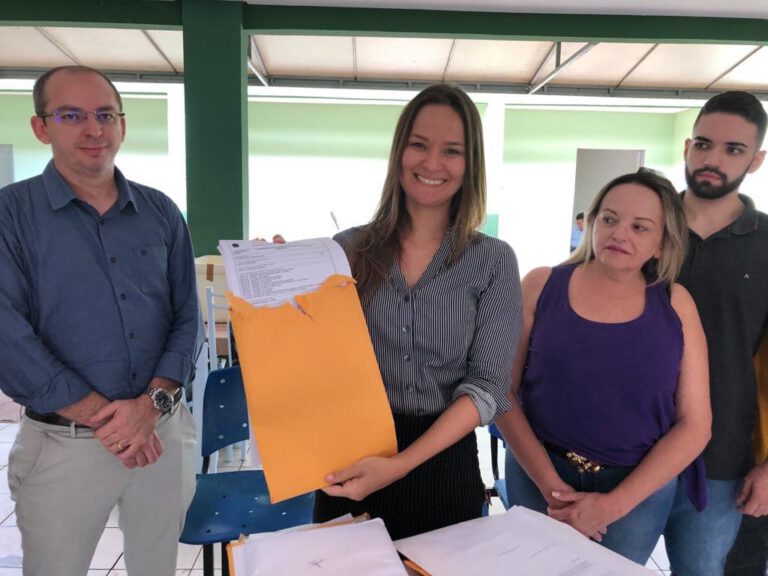 Secretaria de Saúde promove abertura de envelopes referente ao Chamamento Público