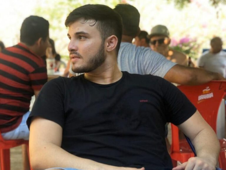 Picos: estudante de Direito morre após colidir com um caminhão na BR 316