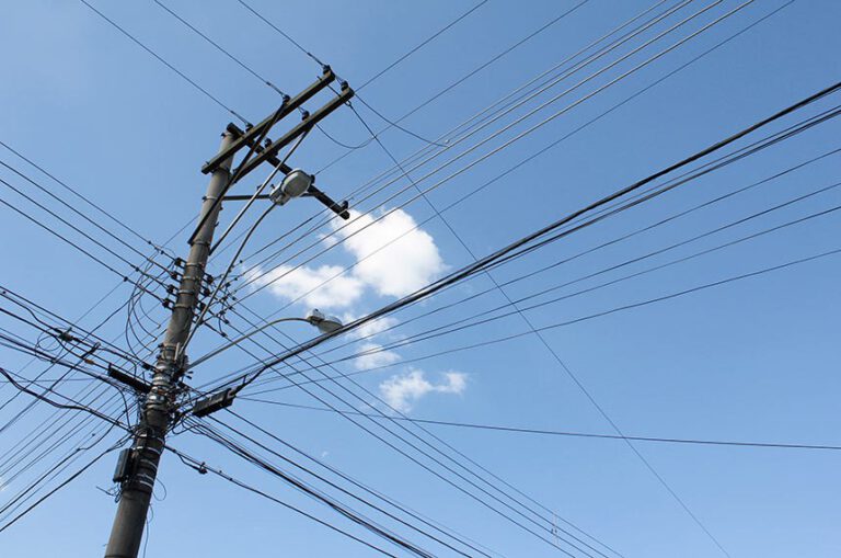 Equatorial Piauí divulga nota sobre desligamento de energia no bairro São Vicente, em Picos