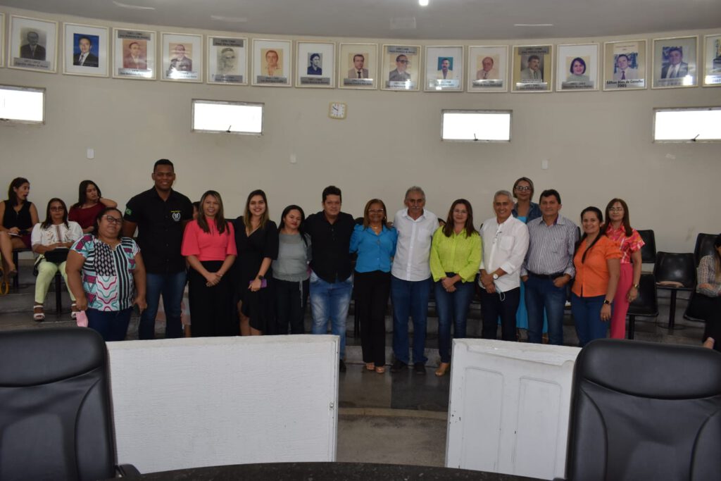 Representantes da Educação de Picos participam de capacitação do FUNDEB