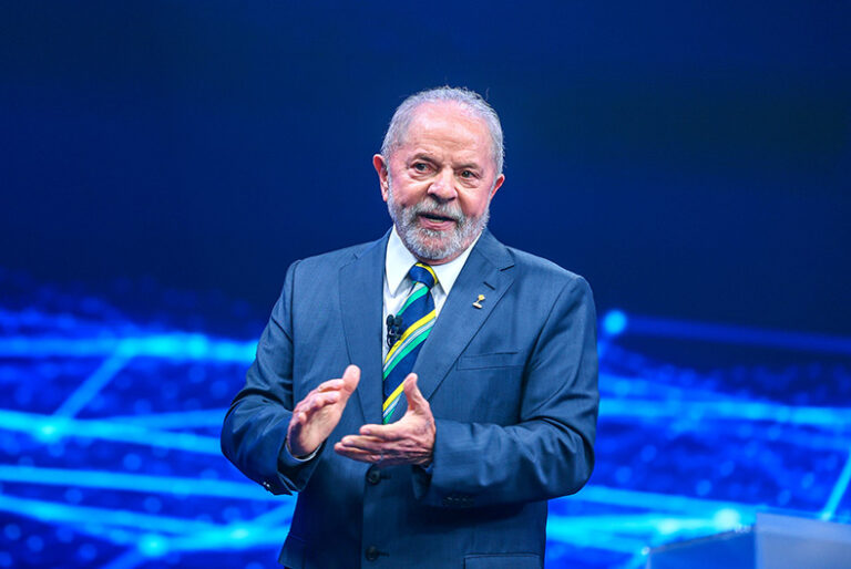 Datafolha: 80% acham que Lula age bem ao pressionar pela queda dos juros