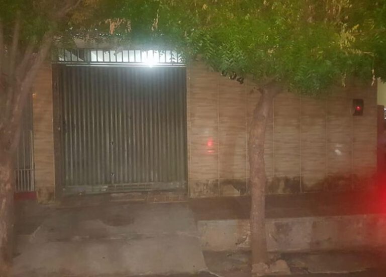 Residência do bairro Paroquial em Picos é alvo de disparos de arma de fogo