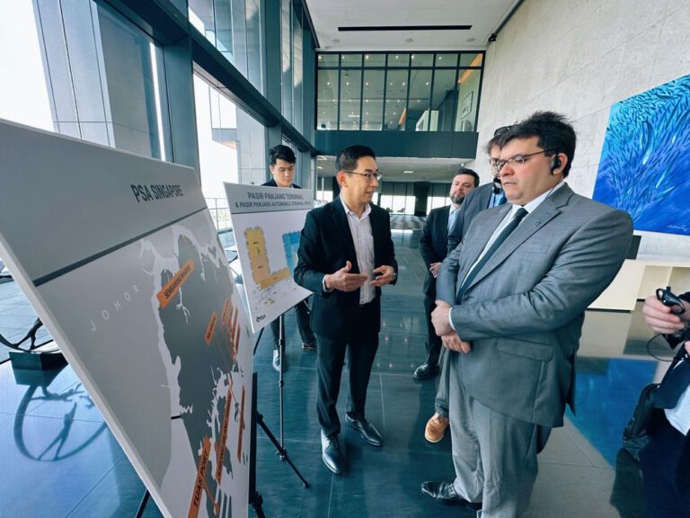 Rafael Fonteles conhece Porto de Singapura e discute parcerias para operação do Porto Piauí