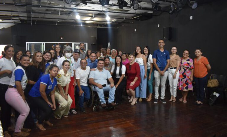 Prefeitura de Picos realiza encontro de formação técnica de acolhimento as pessoas com o Transtorno do Espectro Autista