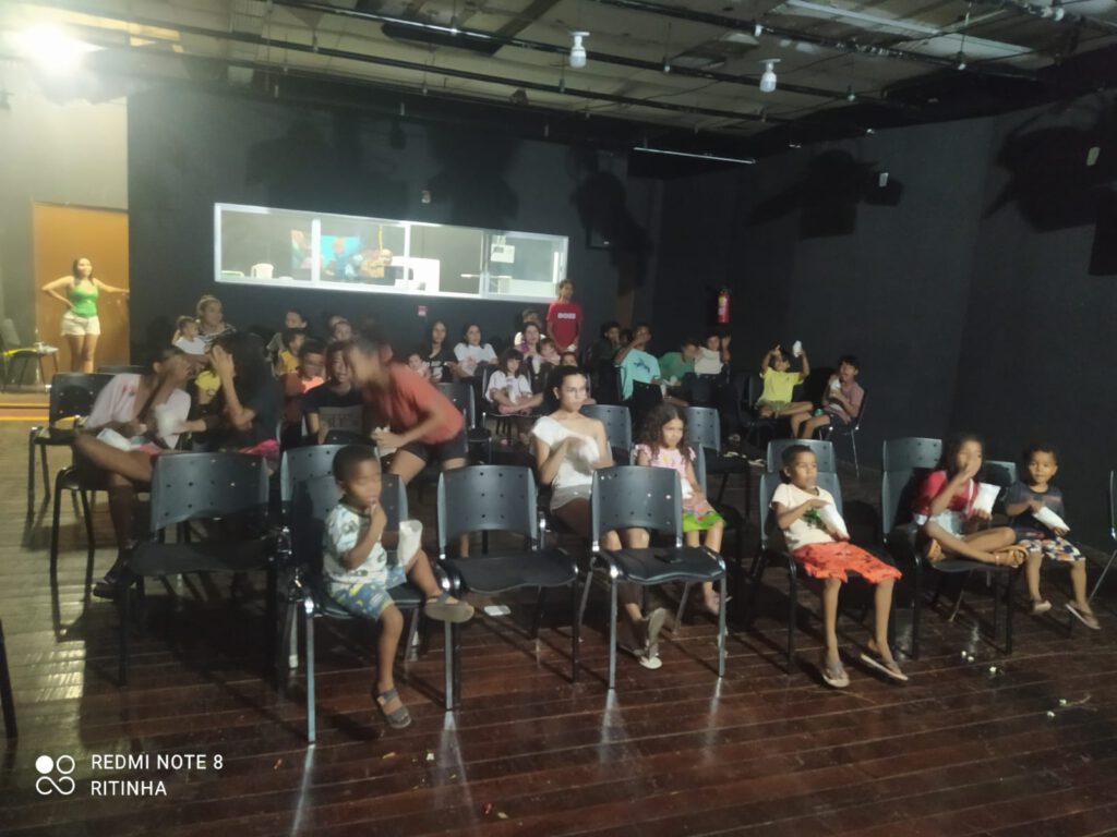 Complexo da Morada Nova: SEMTAS promove segunda exibição do projeto Cinema na Comunidade