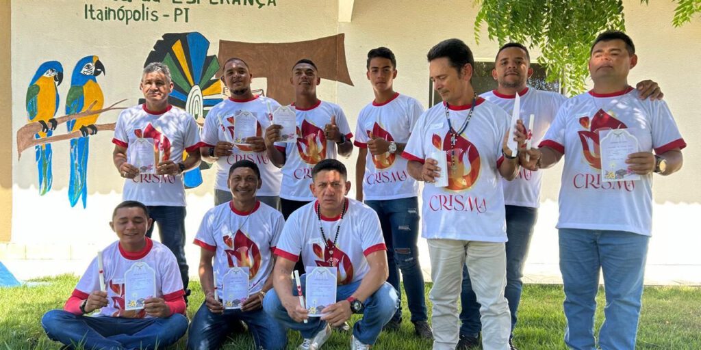 Acolhidos da Fazenda da Esperança em Itainópolis (PI) recebem sacramento da Crisma