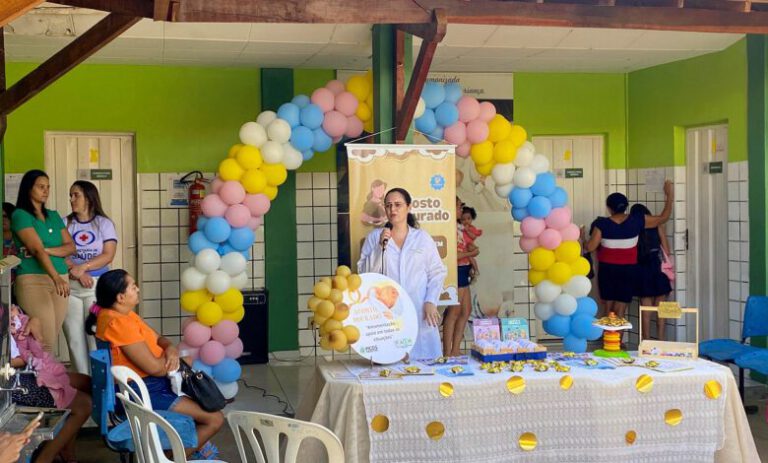 Picos: Equipe do PAIM promove momento interativo com mães e bebês em alusão ao Agosto Dourado