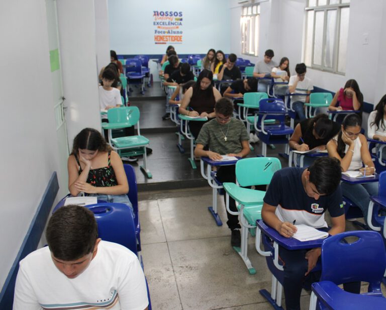 Alta procura para Teste Seletivo do Colégio Machado de Assis de Picos mostra qualidade do ensino